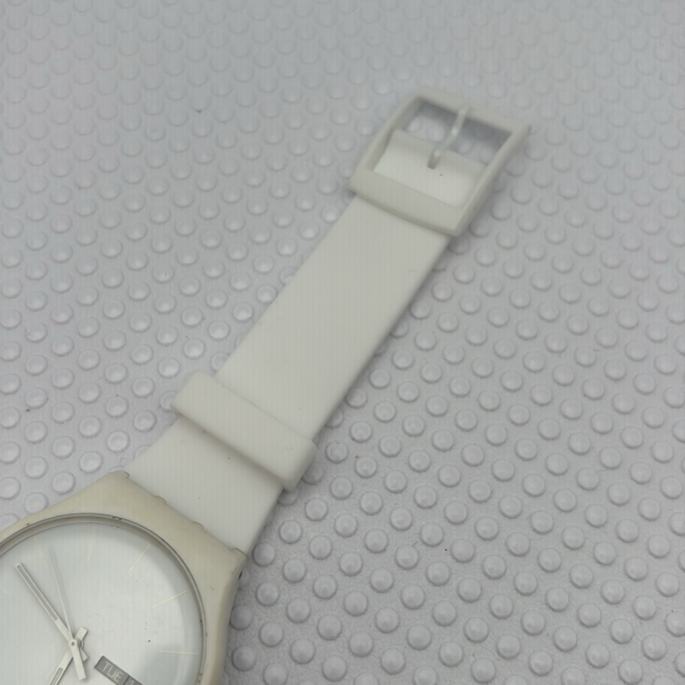 Swatch Watch - SUOW701 - WHITE REBEL - Picture 3 of 9